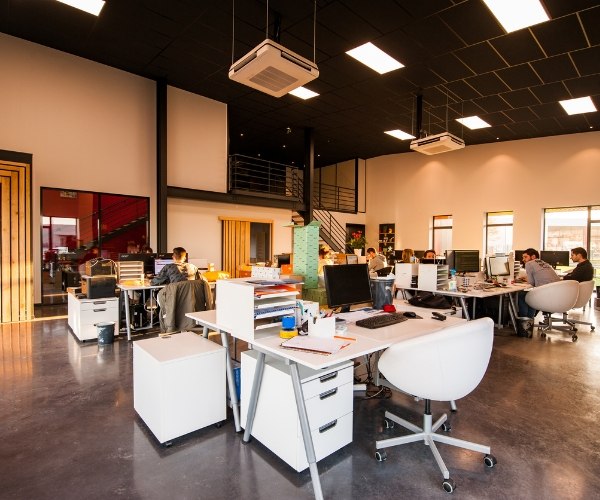 corporate office space interior design in mumbai